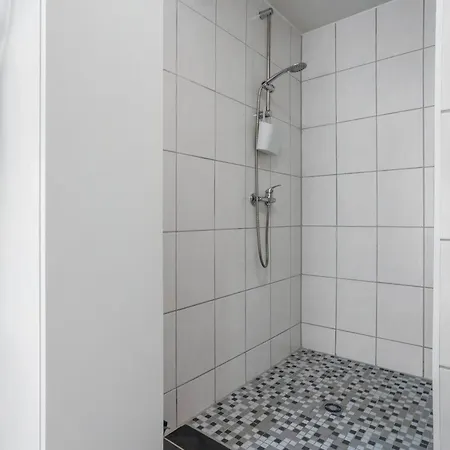 Appartement Bis Zu 6 Per. 65 M² Wolgast