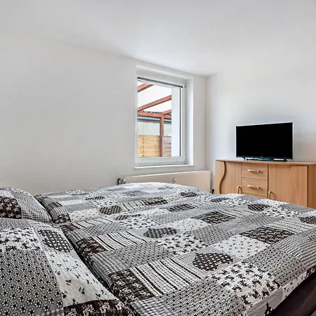 Bis Zu 6 Per. 65 M² Appartement