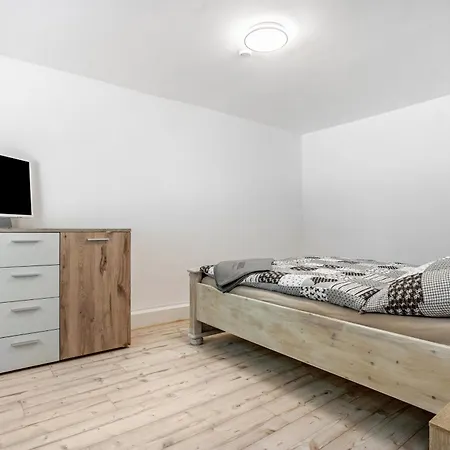 Bis Zu 6 Per. 65 M² Appartement