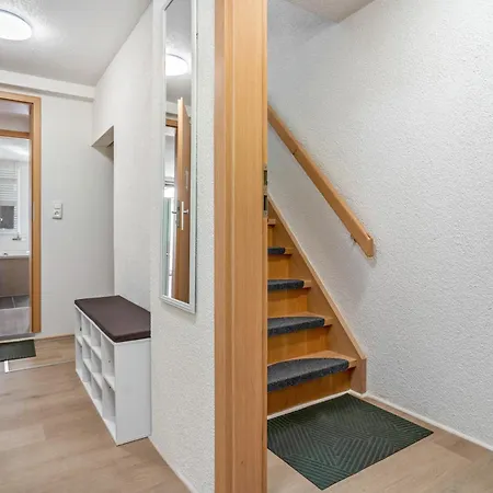 Bis Zu 6 Per. 65 M² 아파트
